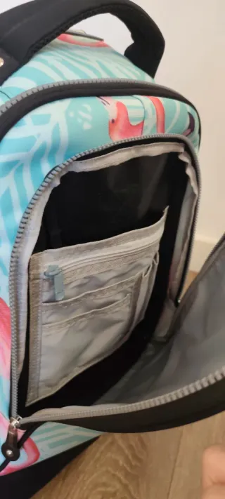 Mochila con ruedas diseño flamencos