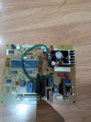 Placa electrónica aire acondicionado Fujitsu