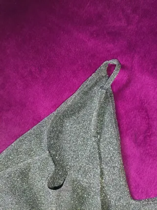 Vestido Bershka glitter plateado negro