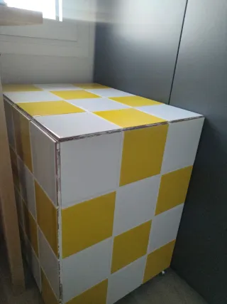 Mesa auxiliar baldosas cerámica y madera