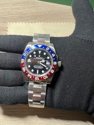 Rolex GMT-Master II Pepsi 41mm