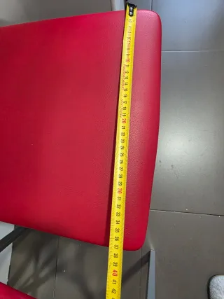 2 Sillas de cocina Polipiel Roja preciosas