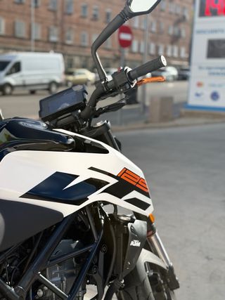 Vendo KTM Duke 125 2018