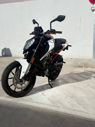 Vendo KTM Duke 125 2018