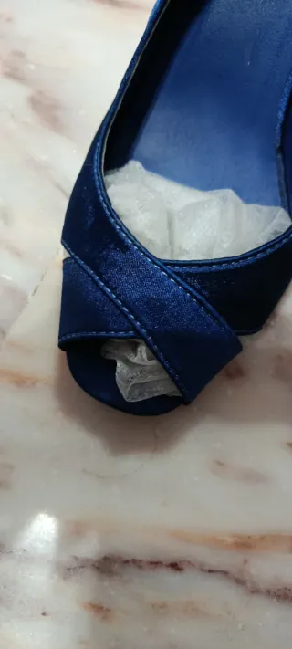 Zapatos de fiesta azul Remake