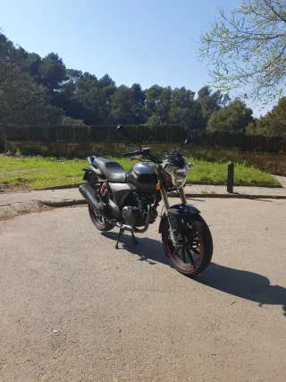 Keeway RKV 125 2016 Negra/Gris