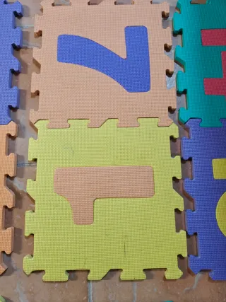 Puzzle números goma EVA