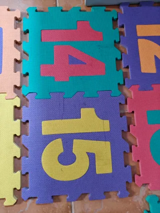 Puzzle números goma EVA