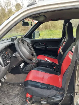 Mitsubishi L200 2003