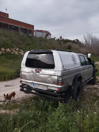 Mitsubishi L200 2003