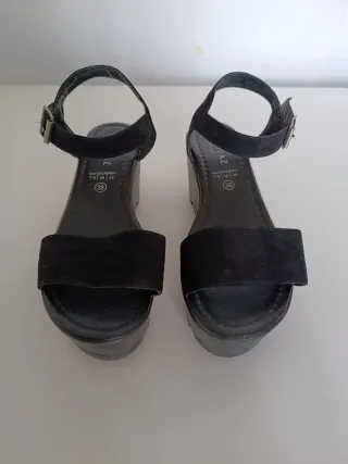 Sandalias plataforma Marypaz negras talla 38