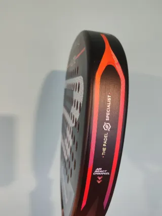 Bullpadel Elite W 23 (con hesacore)