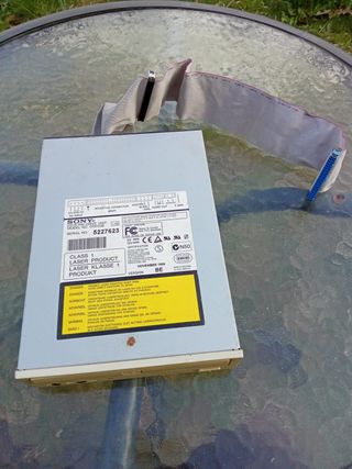 Informática vintage. Lector de Diskettes de 3,5"