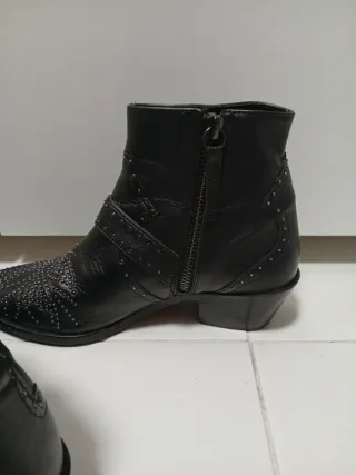 Botines Zara Tachuelas Hebilla Talla 35