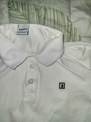 2  Polos Blancos Bershka Talla XS y S