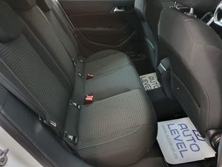 Peugeot 308 BluiHDi 130cv