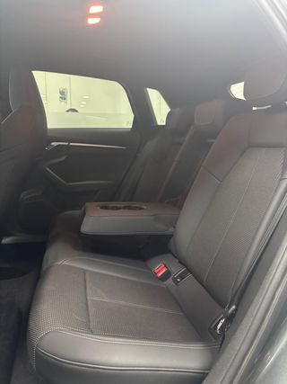 Audi A3 30Tdi S-line black line