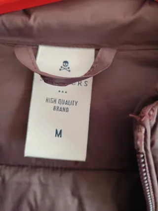 Cazadora Scalper color burdeos