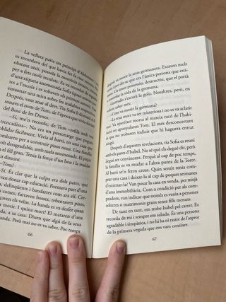 Les històries estranyes