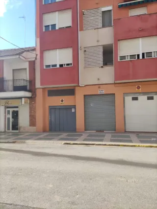 Chollo! Plazas de garaje en Avda. Sur