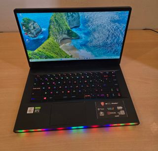 Portátil Gaming i7 RTX 32GB 1TB 240Hz