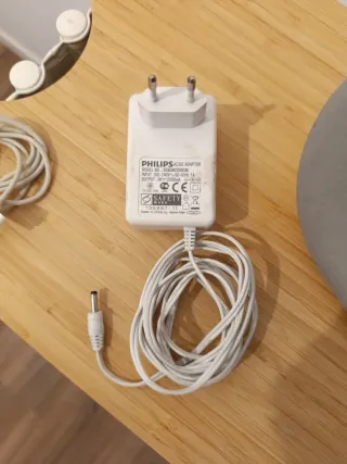 Altavoz iPod Philips + Cable USB iPhone/iPod