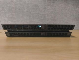 PS4 versión 10.5 + Cables