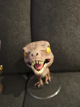 Lote Funko Pop: Thanos, Mewtwo y Raptor