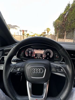 Audi Q8 2020