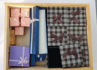 Cajas de regalo surtidas