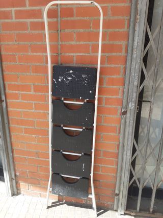 Escalera 5 peldaños