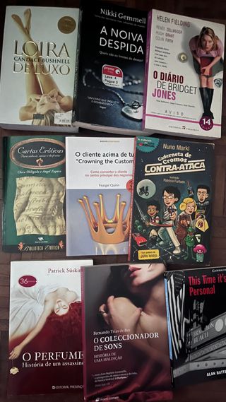 Vários livros