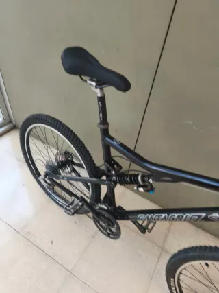Bicicleta Enduro Santa Cruz Negra