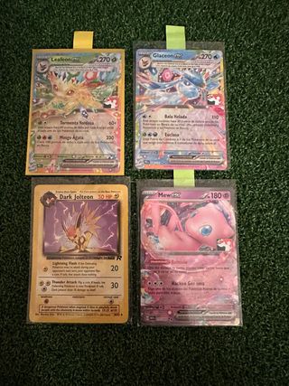 4 Cartas Pokémon: Leafeon, Glaceon, Mew, Jolteon