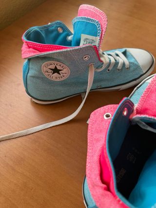 Converse All Star Hi Top Azul y Rosa