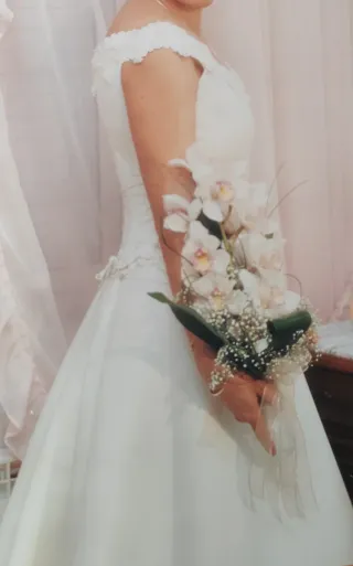 Vestido Novia 2 Piezas, corpiño y falda. T40, L