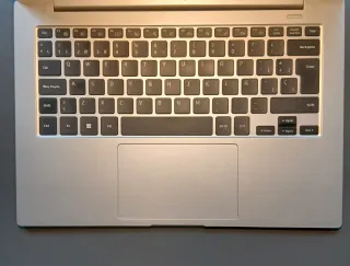 Samsung Galaxy Book Go Plata