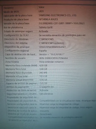 Samsung Galaxy Book Go Plata