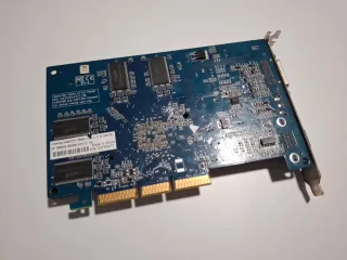NVIDIA Geforce FX 5500 AGP 256Mb