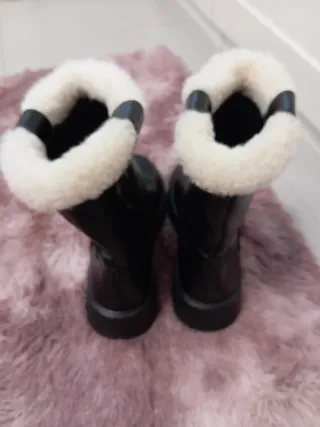 Botines negros forrados talla 38