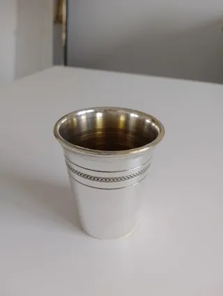 VASO VINTAGE METAL PLATEADO