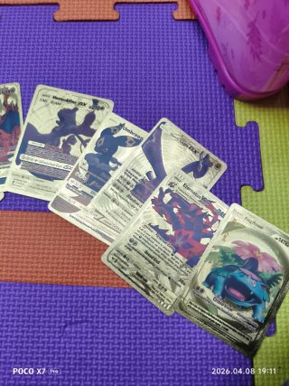 Cartas Pokémon Charizard V VMAX GX Douradas