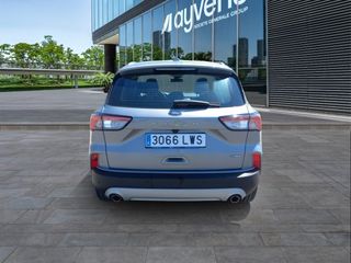 Ford Kuga 2.5 Duratec FHEV Titanium Auto 140 kW (190 CV)