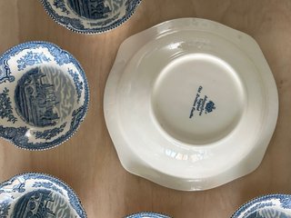 Conjunto Johnson Brothers cuencos y platos