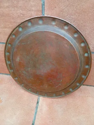 Bandeja de cobre martillado
