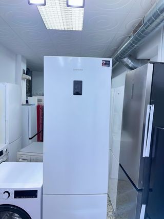 Lavadora LG y Nevera Samsung con Garantía y  Envio