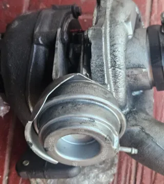 Turbo Garrett GT1852V 8200221363 Renault