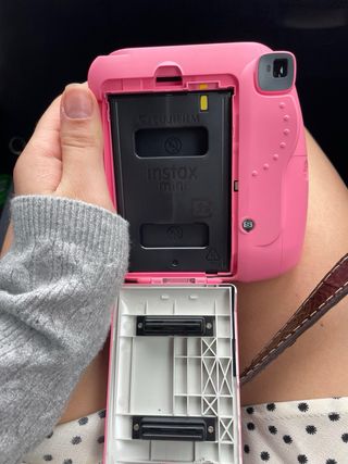 Cámara Fujifilm Instax Mini 9 Rosa + Funda