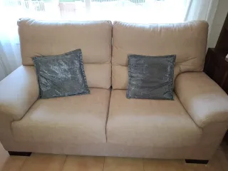 Sofá 2 plazas beige 170cm
