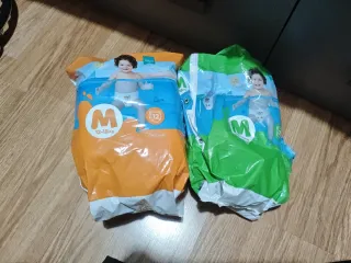 Pañales Talla M (12-18 kg)